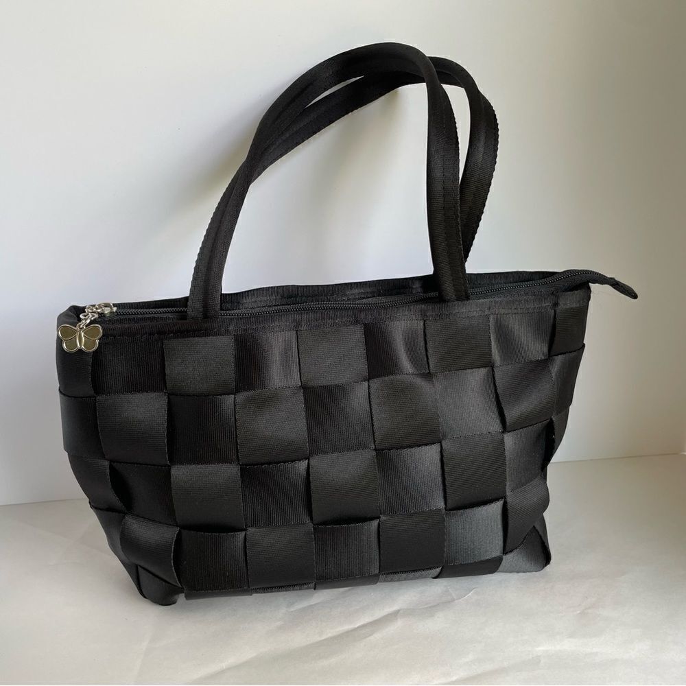 Seatbelt Bag Black